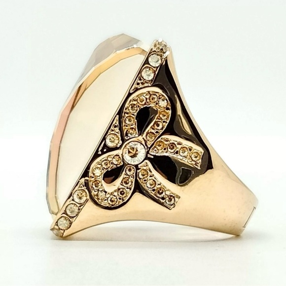 CHRISTIAN DIOR LOGO BIJOU RIBBON
BROWN CRYSTAL RING (Size 7-7.5) 💍 💛🔥 - Picture 14 of 15